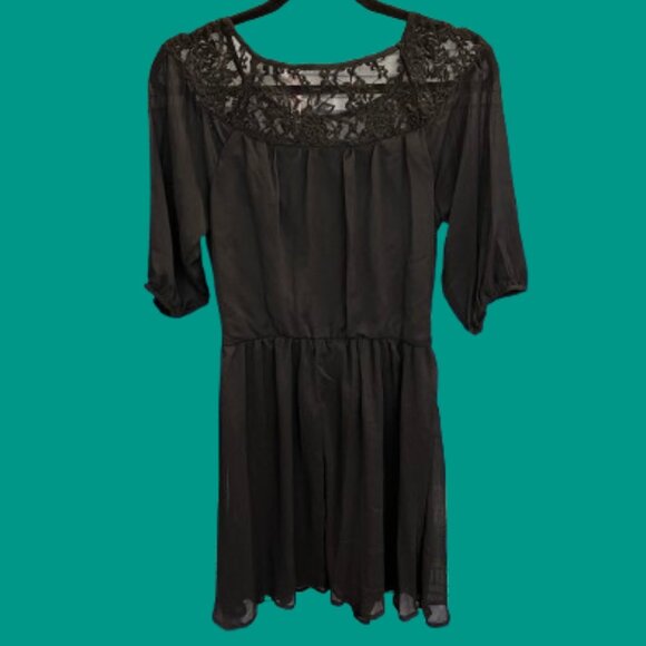 Black Dress Women's Medium - Picture 4 of 6